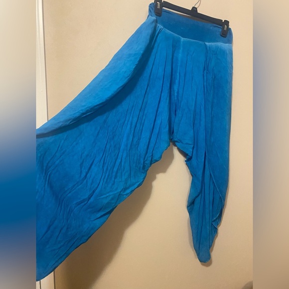 NWT AGUAS BLANCAS IBIZA PANTALOON KAKAU YOGA PANTS OCEANO - Picture 2 of 9